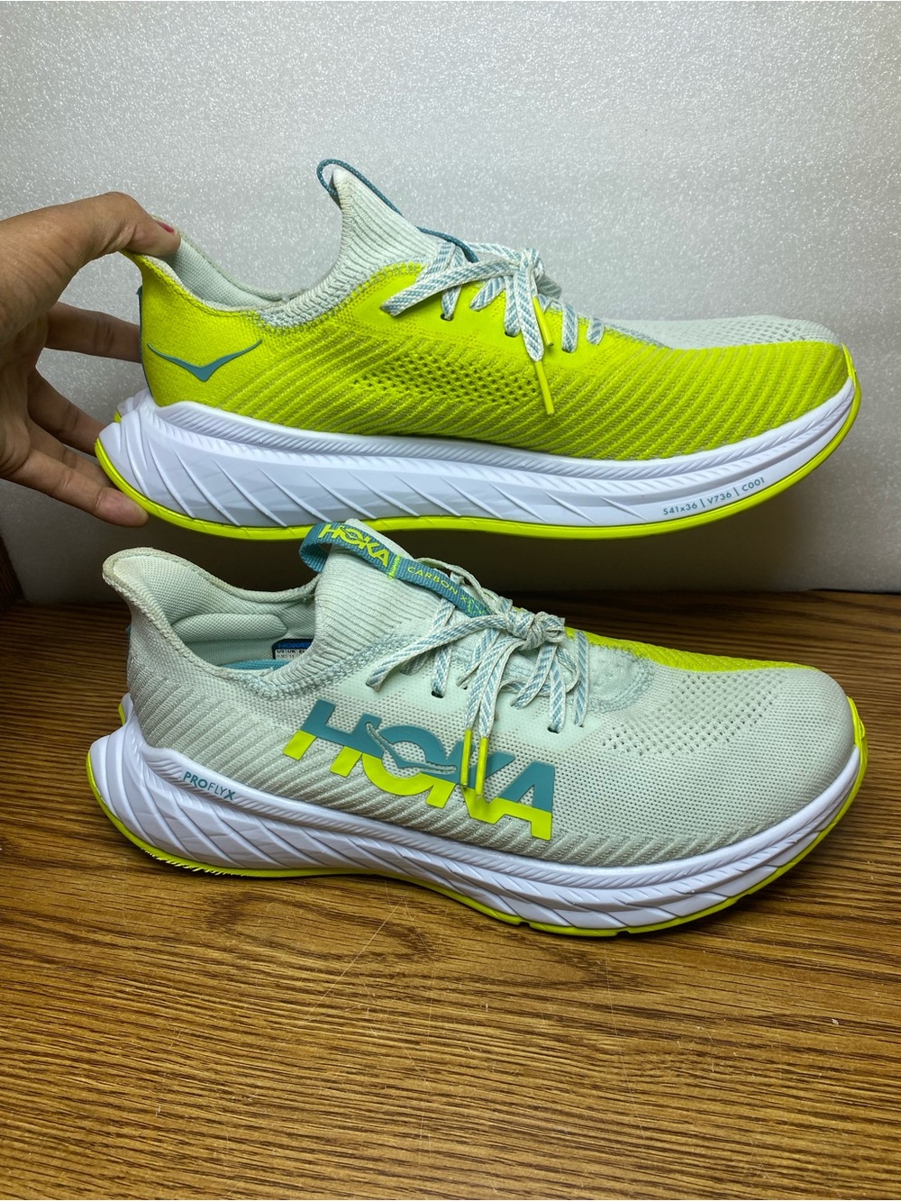 Hoka One One Carbon X 3 White Yellow Mens Sz 11.5D  Running  Shoes 1123192-BSEP